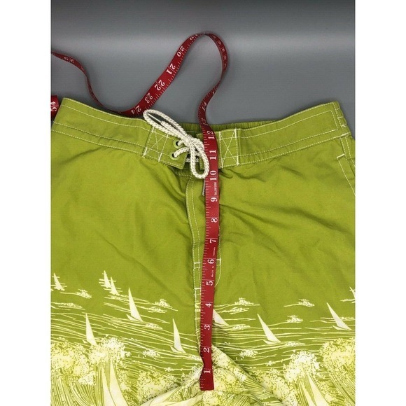 Reyn Spooner Tropical Wave Swim Trunks Men's Small - Picture 6 of 9